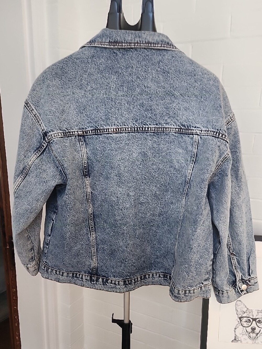 Oversized Denim Jacket, Large - Picture 4 of 5
